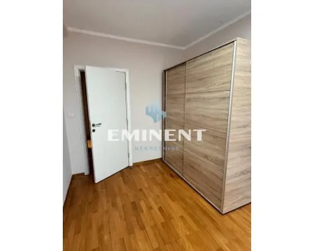 Izdavanje, trosoban stan, 67m², Lekino Brdo, Voždovac Sve Podlokacije - image 5