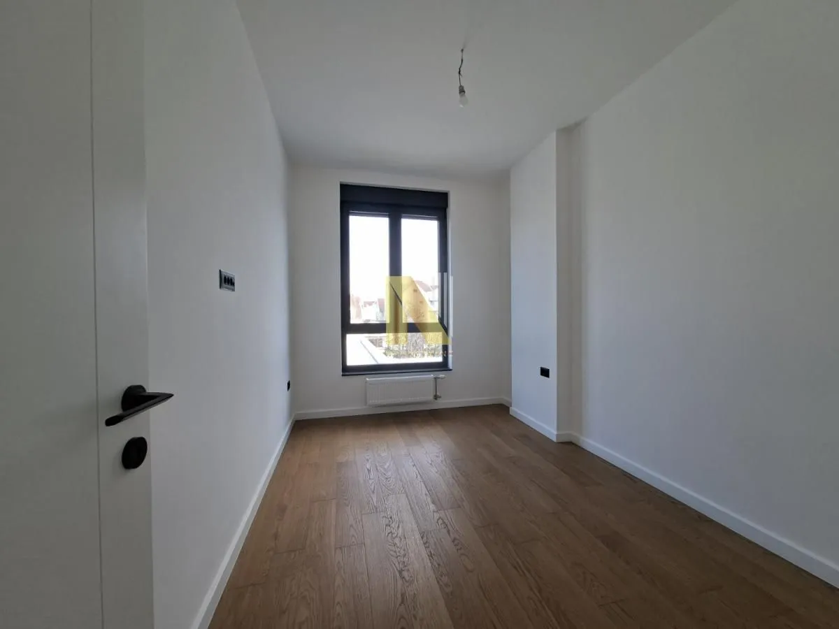Prodaja, četvorosoban stan, 98m², Grbavica, Novi Sad Sve Podlokacije