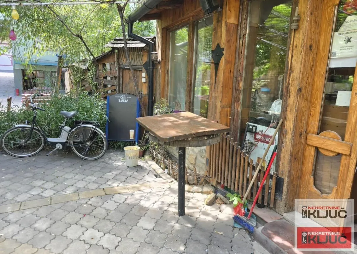 Rent, hospitality venue, 100m², Centar, Novi Sad