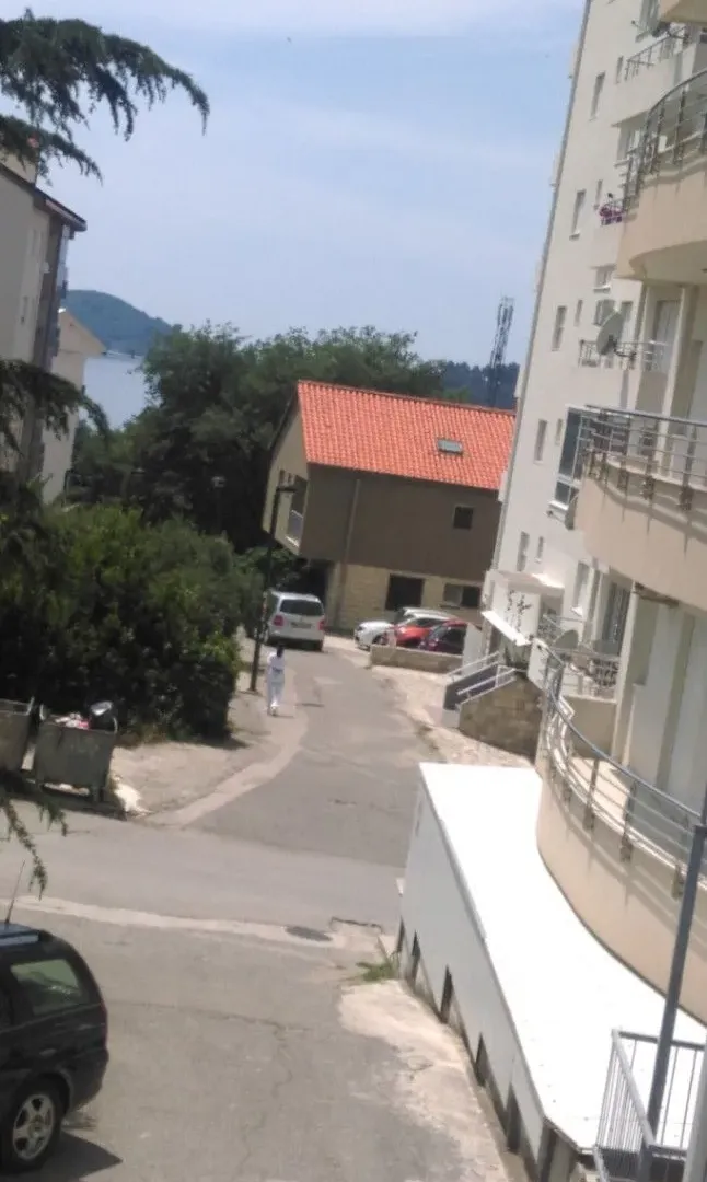 Rent, studio apartment, 18m², Bečići, Budva