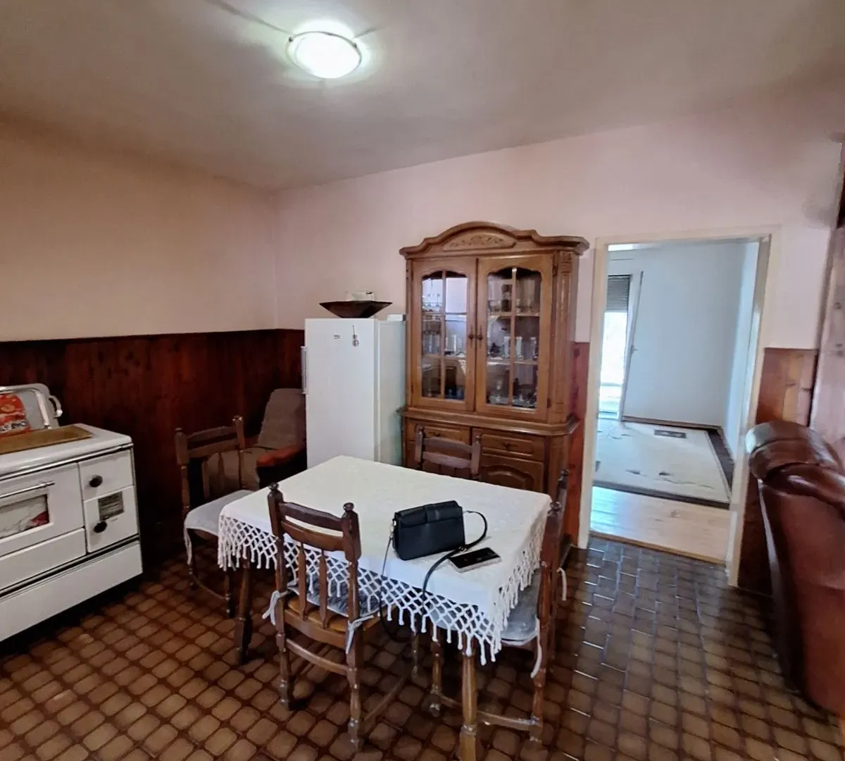 Prodaja, kuća, 90m², Tološi, Podgorica