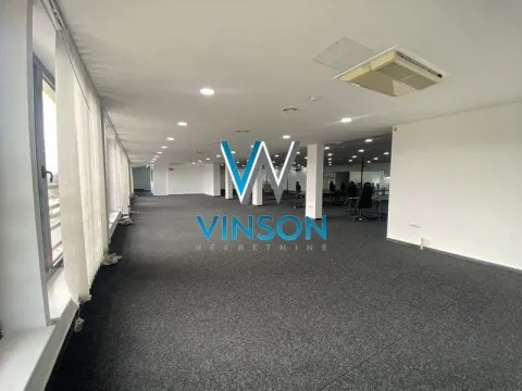 Izdavanje, poslovni prostor, 1050m², Novo naselje, Novi Sad - image 6