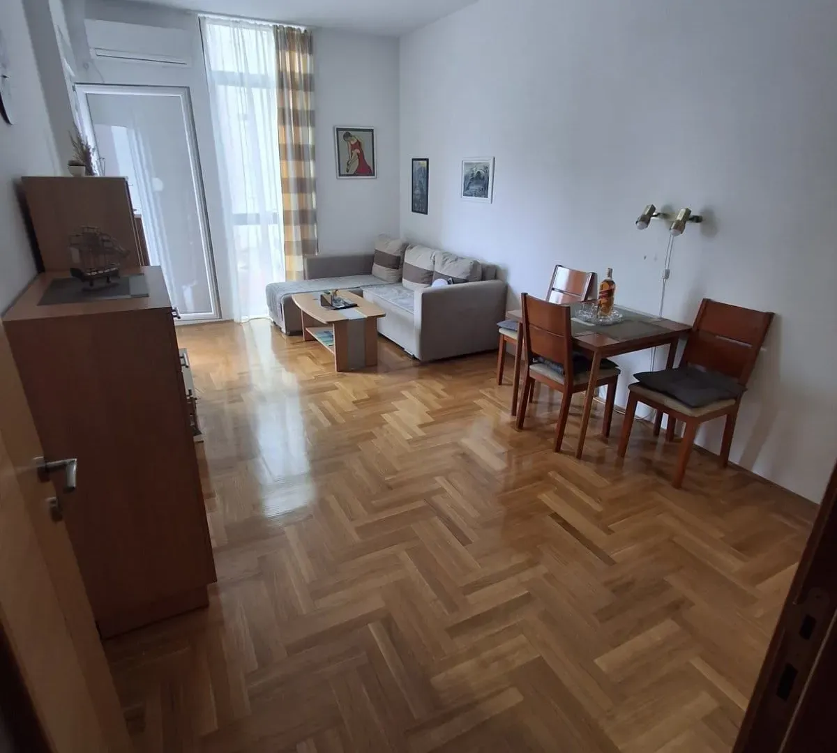 Rent, one bedroom apartment, 46m², Kava, Tivat