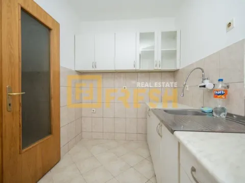 Prodaja, dvosoban stan, 84m², Stari Aerodrom, Podgorica - image 4