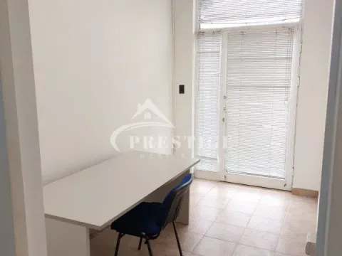 Rent, office space, 119m², City Kvart, Podgorica - image 4