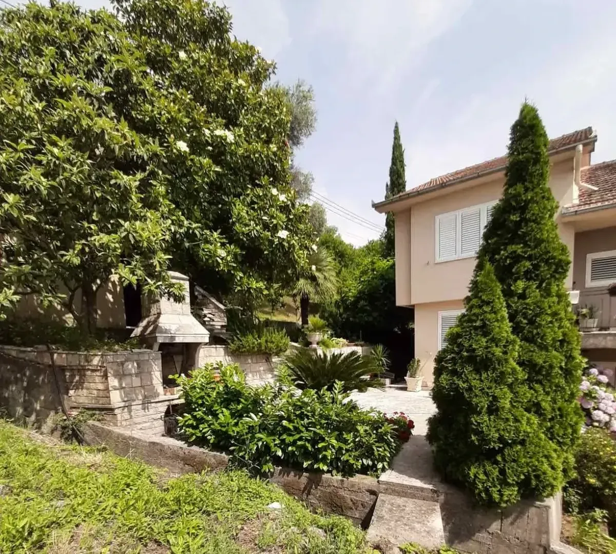 Prodaja, kuća, 210m², Tivat, Crna Gora