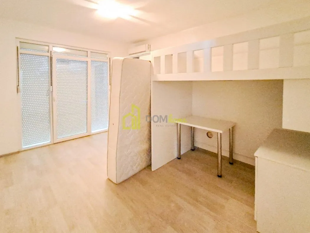 Sale, house, 130m², Bar, Crna Gora