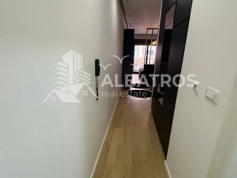 Izdavanje, jednosoban stan, 36m², Soho City, Bar - image 10