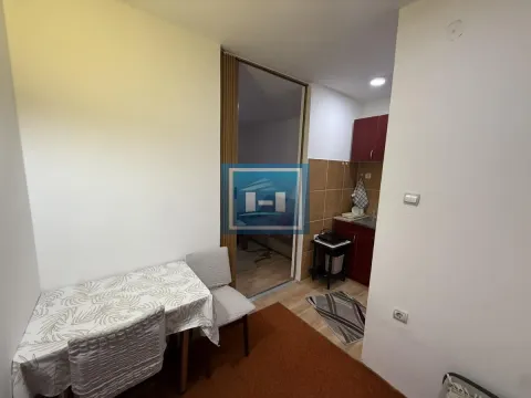 Izdavanje, garsonjera, 26m², Kajsijar, Jagodina - image 9