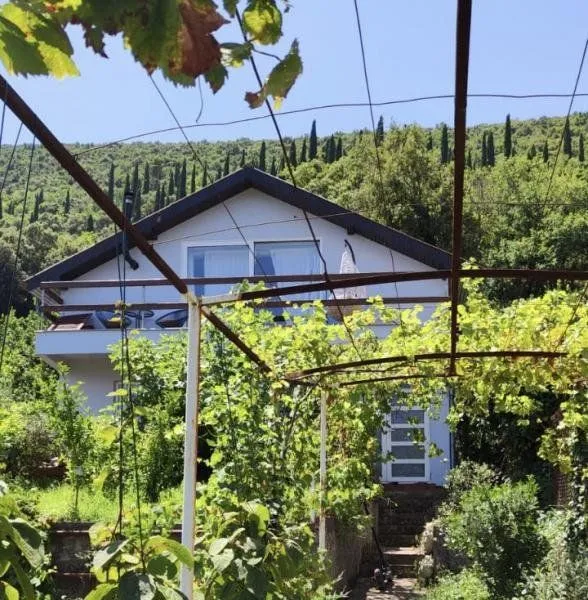 Prodaja, kuća, 96m², Sutorina, Herceg Novi