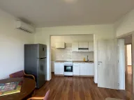 Izdavanje, trosoban stan, 89m², Seljanovo, Tivat - image 11