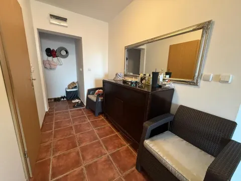 Sale, two bedroom apartment, 82m², Petrovac, Budva - image 6