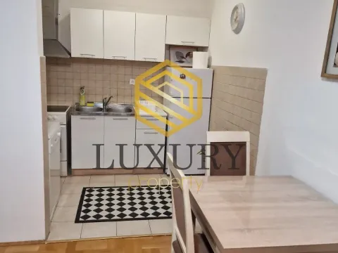 Izdavanje, dvosoban stan, 66m², Zabjelo, Podgorica - image 8