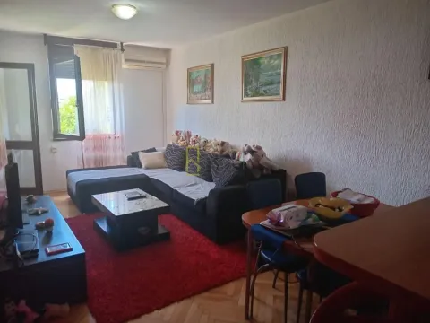 Sale, one bedroom apartment, 48m², Stari Aerodrom, Podgorica - image 1
