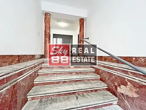 Sale, four bedroom apartment, 105m², Vračar Sve Podlokacije, Beograd - image 16