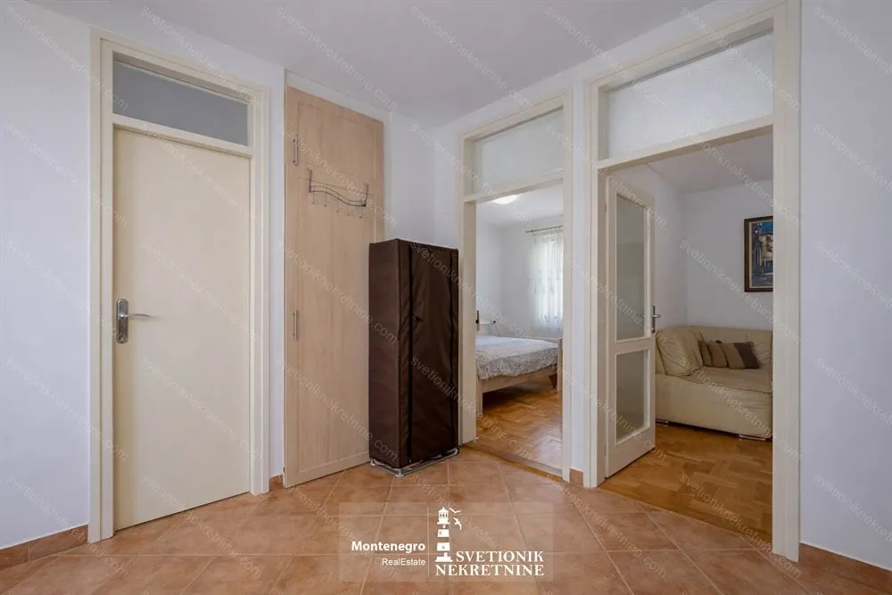 Prodaja, dvosoban stan, 58m², Topla, Herceg Novi