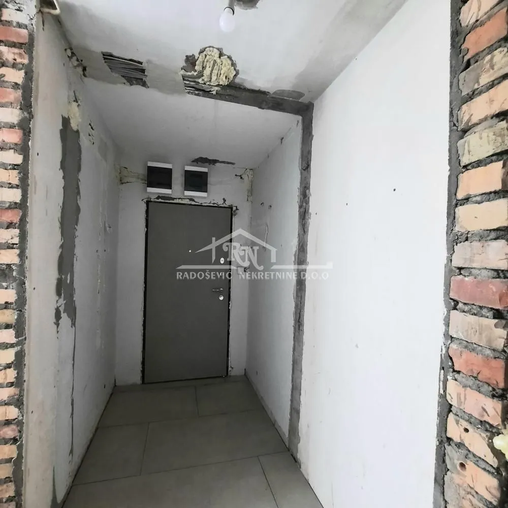 Sale, three bedroom apartment, 84m², Banjica, Voždovac Sve Podlokacije