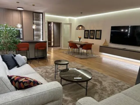 Izdavanje, dvosoban stan, 108m², Central Point, Podgorica - image 3