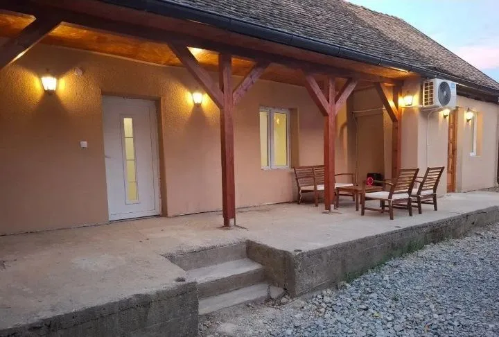 Izdavanje, kuća, 90m², Boljevci, Surčin