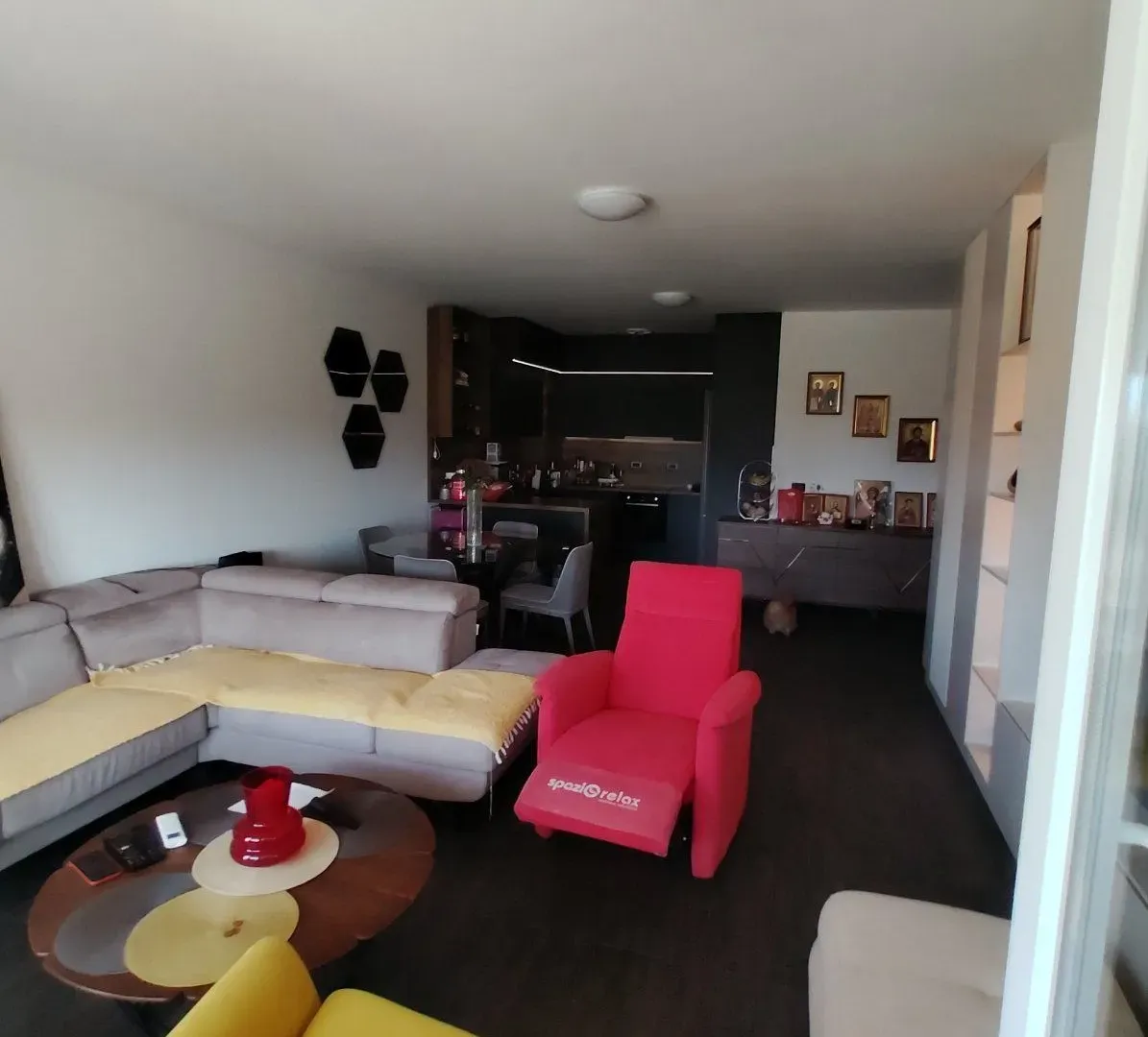 Sale, apartment, 74m², Bar, Crna Gora