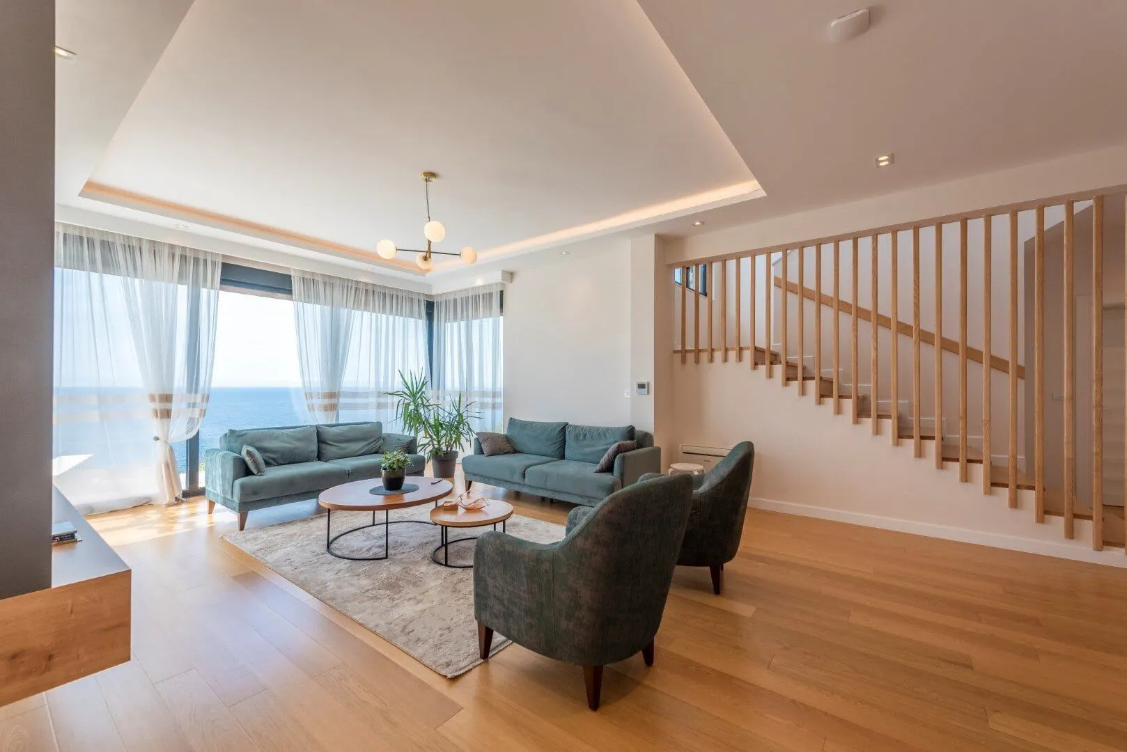 Sale, house, 256m², Drobni pijesak, Budva
