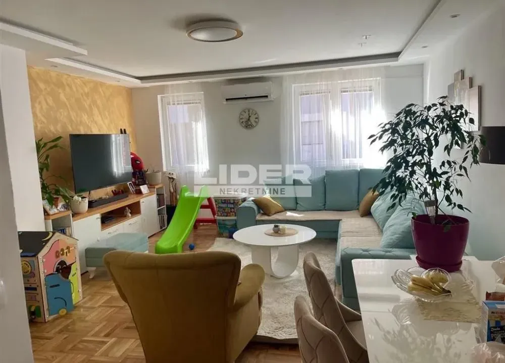 Prodaja, dvosoban stan, 63m², Zvezdarska Šuma, Zvezdara Sve Podlokacije