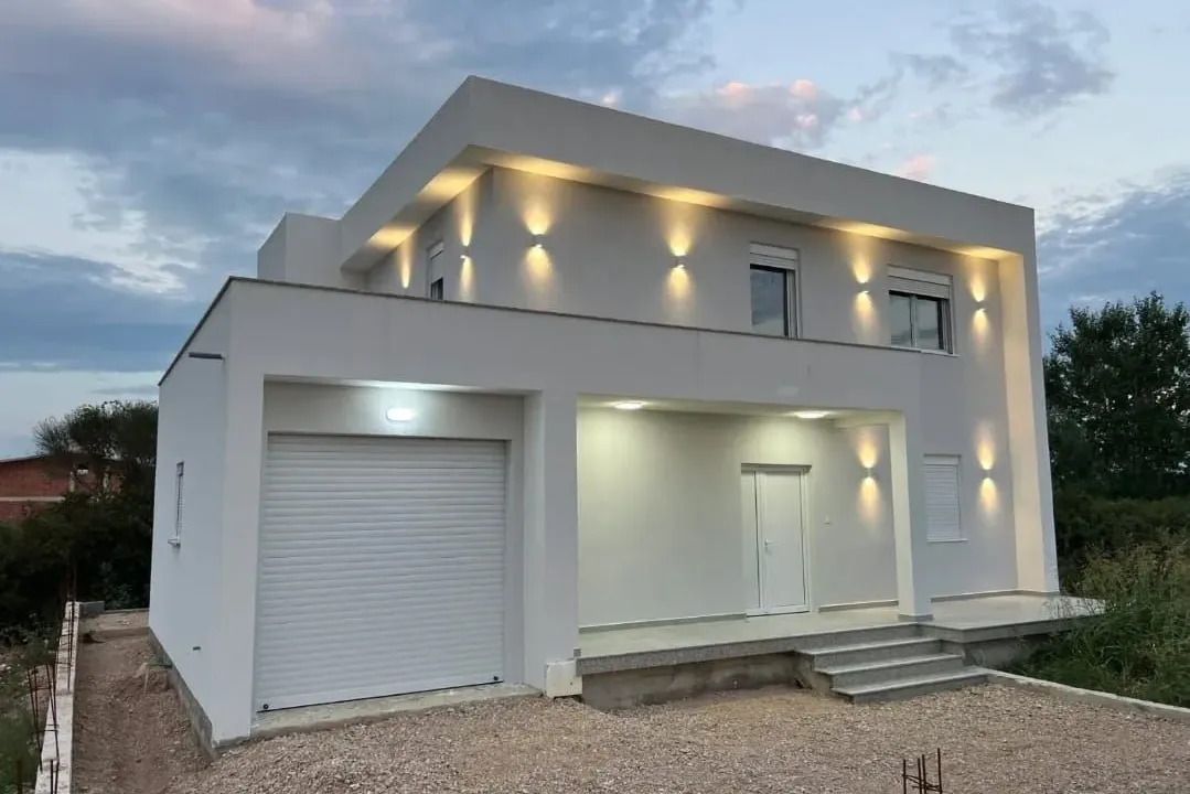 Prodaja, kuća, 240m², Kodre, Ulcinj