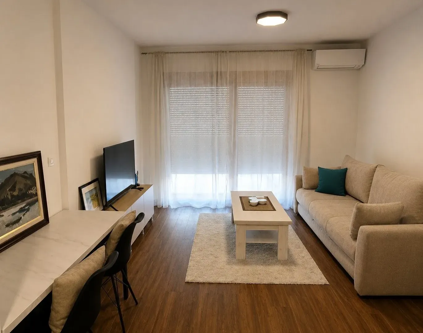 Izdavanje, stan, 33m², Master Kvart, Podgorica
