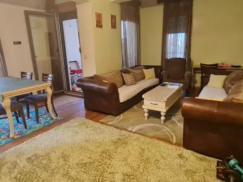 Stan in Kruševac