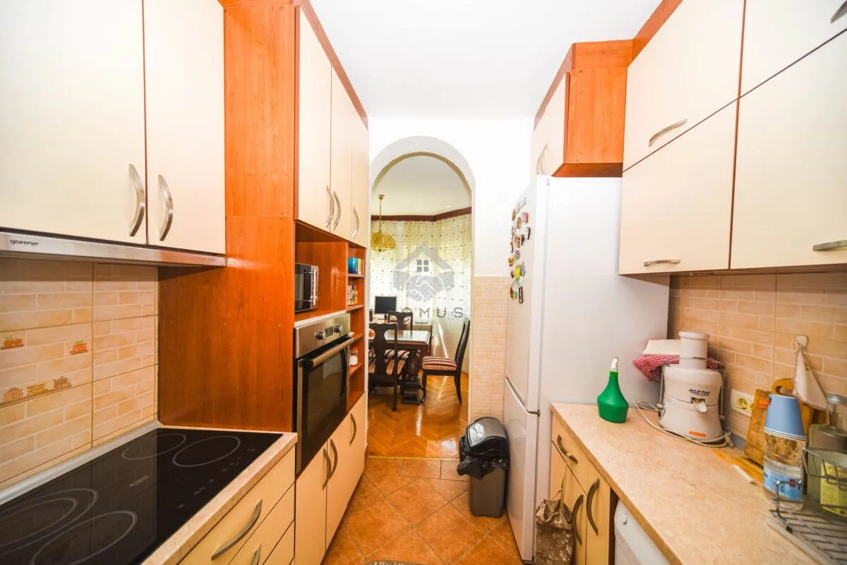 Prodaja, dvosoban stan, 80m², Zabjelo, Podgorica