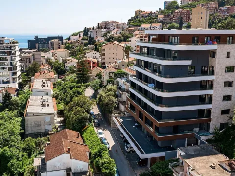 Prodaja, trosoban stan, 149m², Budva, Crna Gora - image 10