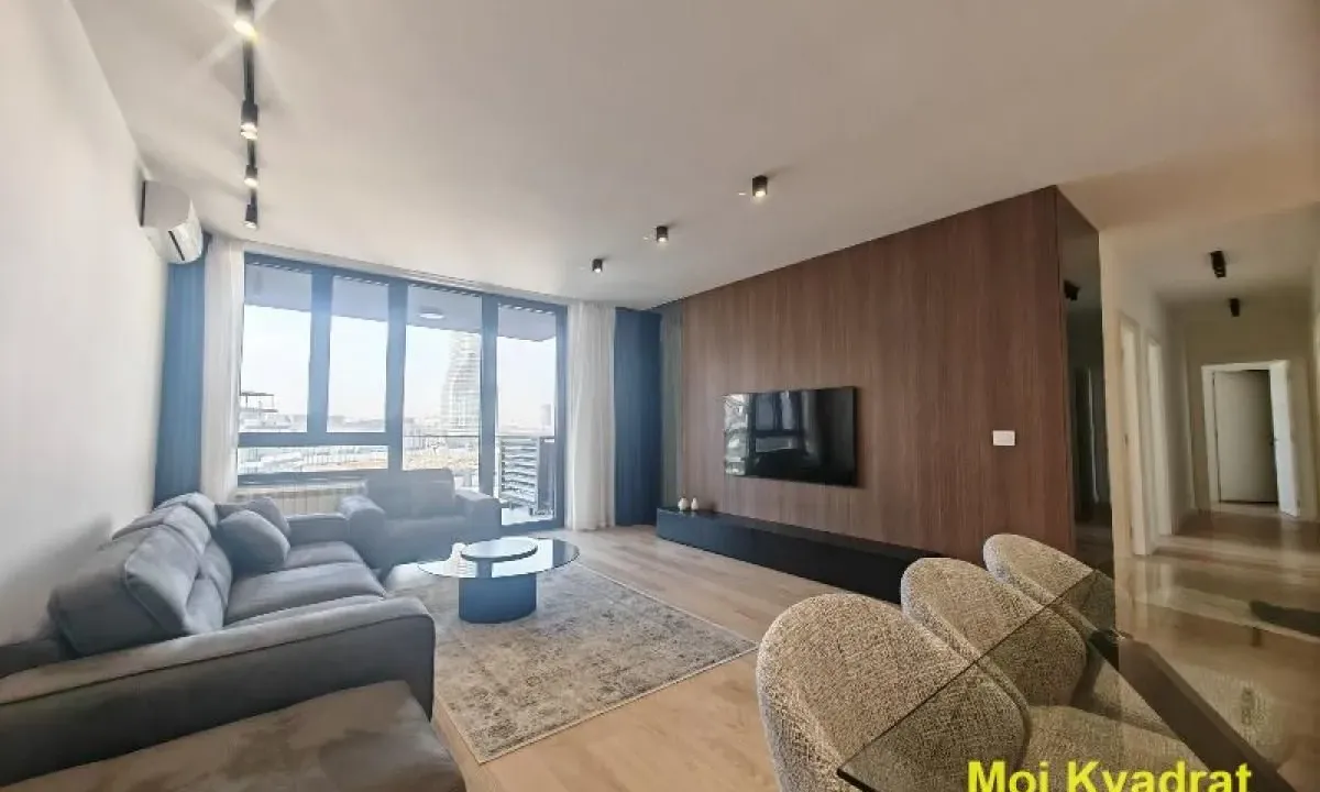 Rent, four bedroom apartment, 120m², Savski Venac, Beograd