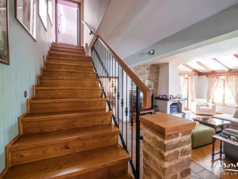 Sale, house, 305m², Orahovac, Kotor - image 39