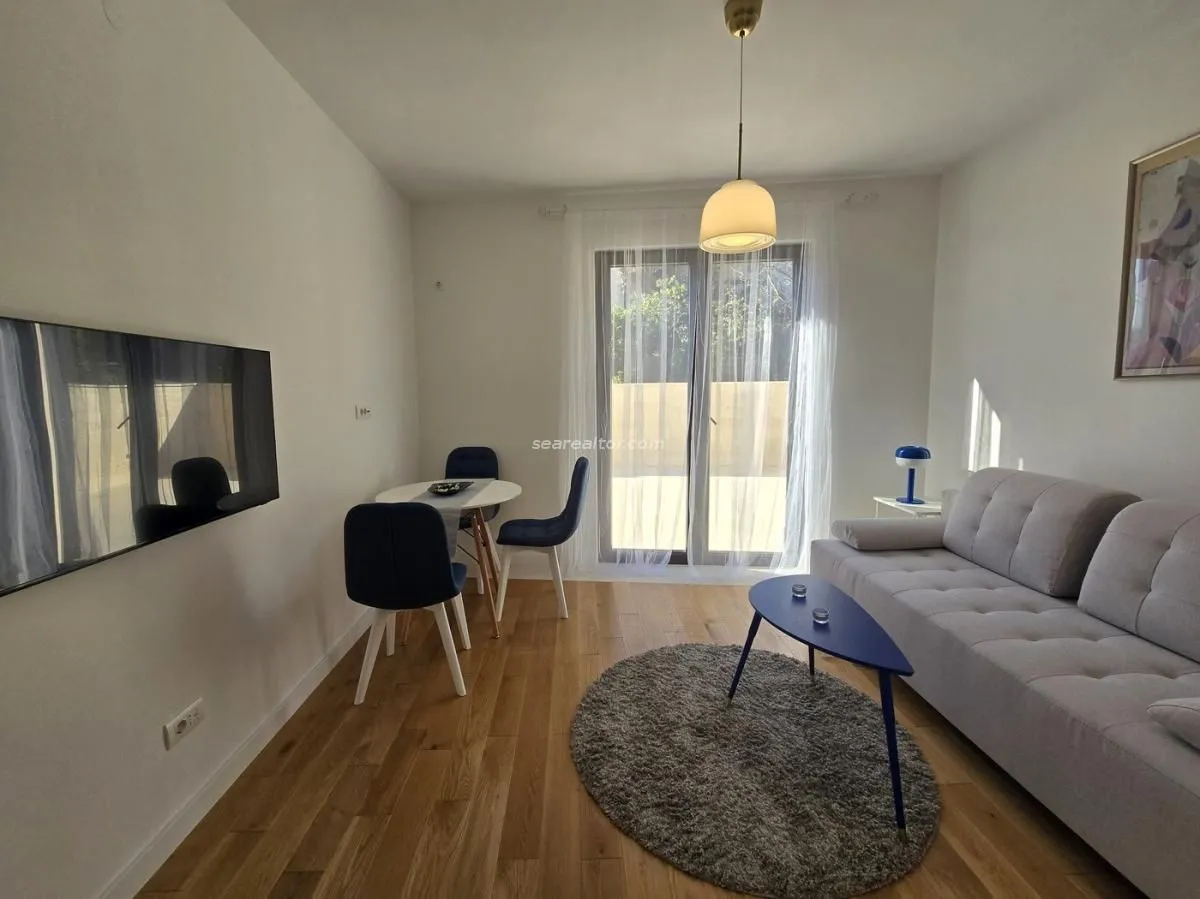 Prodaja, garsonjera, 27m², Tivat, Crna Gora
