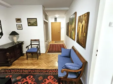 Izdavanje, četvorosoban stan, 143m², Kalenić Pijaca, Vračar Sve Podlokacije - image 6