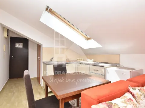 Rent, one bedroom apartment, 38m², 1 maj, Podgorica - image 4