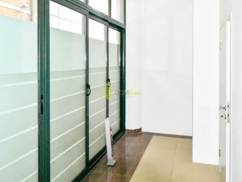 Sale, office space, 303m², Centar, Podgorica - image 5