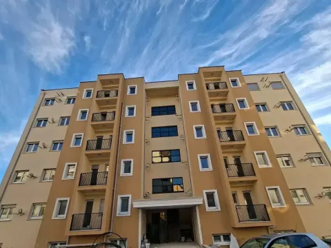 Prodaja, jednosoban stan, 35m², Zabjelo, Podgorica - image 1