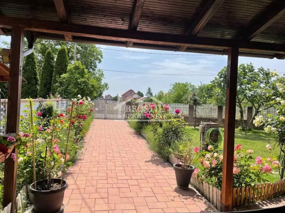 Prodaja, kuća, 418m², Carina, Smederevo