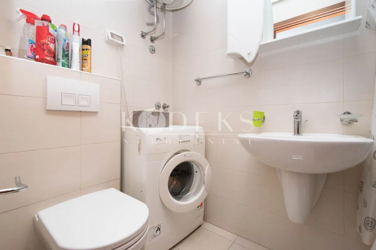 Rent, studio apartment, 33m², City Kvart, Podgorica