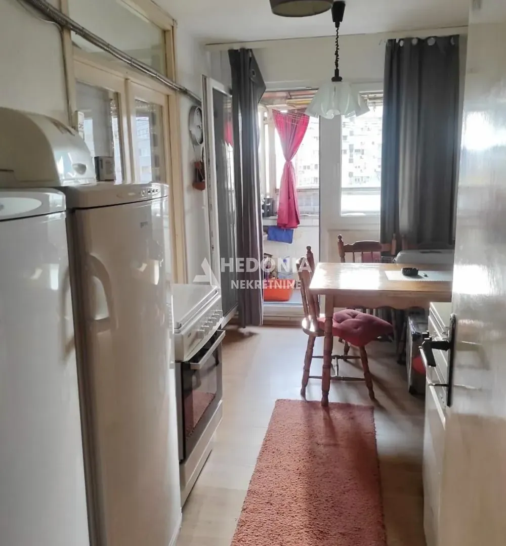 Sale, two bedroom apartment, 62m², Novi Beograd Blok 70, Novi Beograd Sve Podlokacije