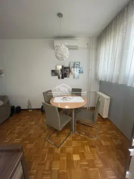 Sale, three bedroom apartment, 70m², Palilula Sve Podlokacije, Beograd - image 7