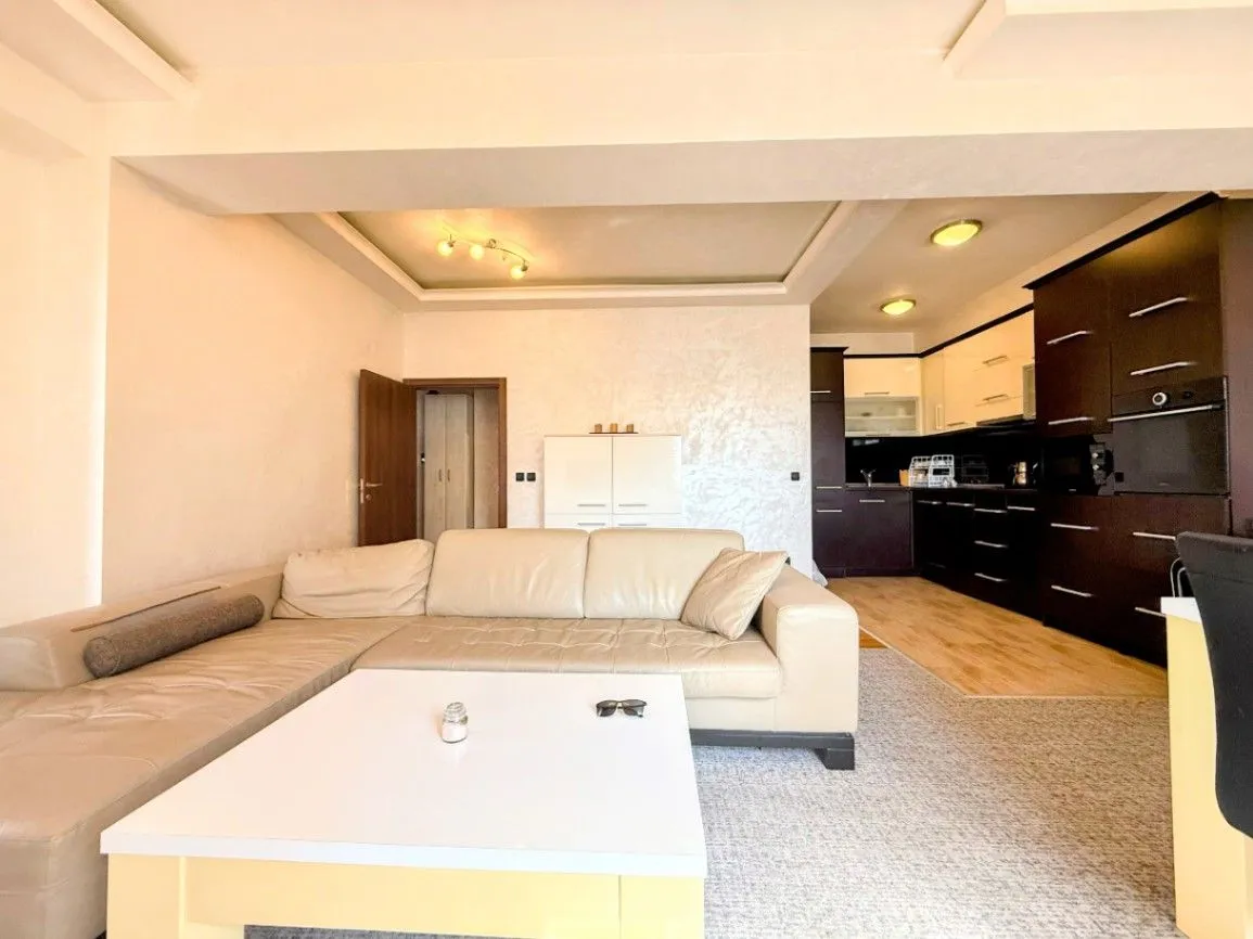 Sale, two bedroom apartment, 80m², Podkošljun, Budva