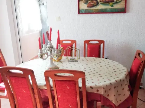 Prodaja, stan, 180m², Igalo, Herceg Novi - image 10