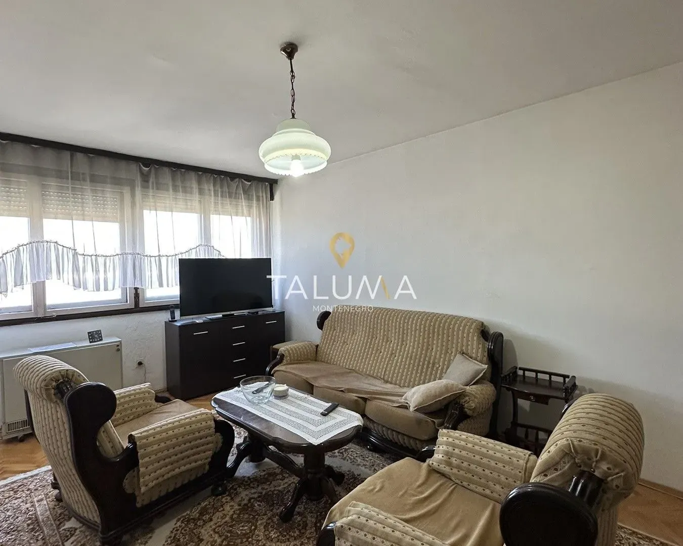 Izdavanje, dvosoban stan, 75m², Preko Morače, Podgorica