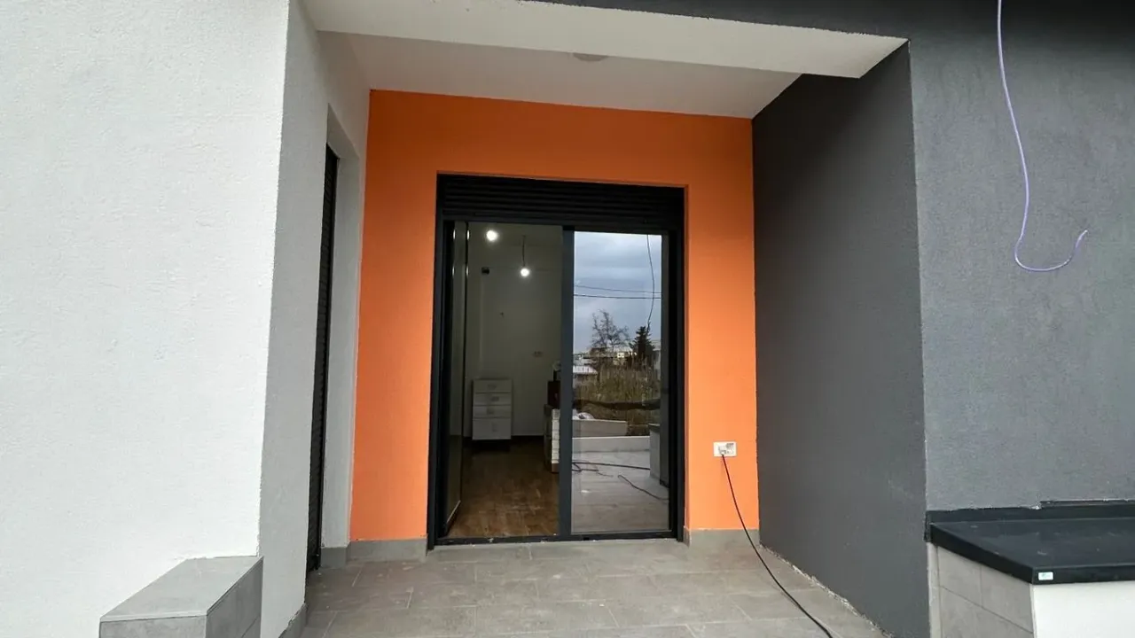 Prodaja, jednosoban stan, 40m², Šušanj, Bar