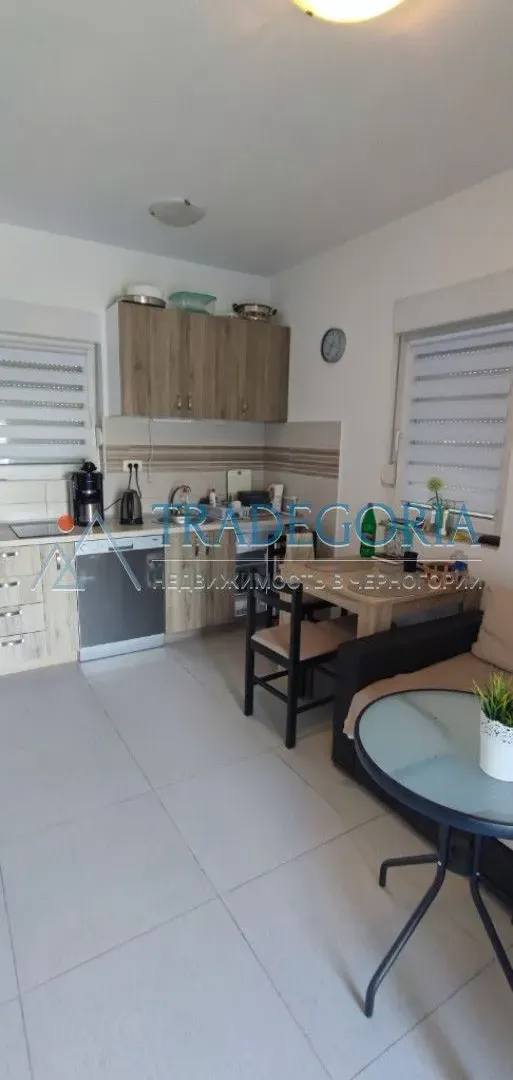 Prodaja, ugostiteljski objekat, 350m², Tivat, Crna Gora