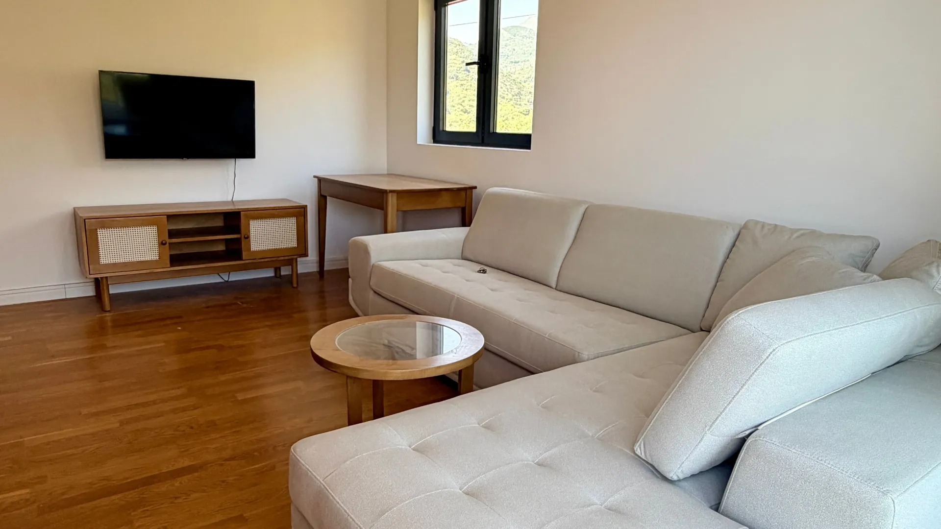 Sale, one bedroom apartment, 52m², Bečići, Budva