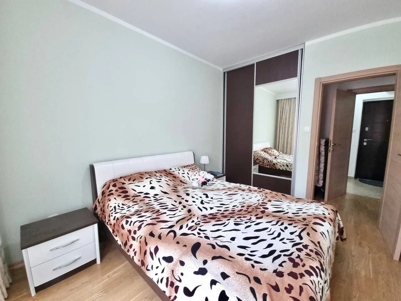 Sale, two bedroom apartment, 94m², Bečići, Budva
