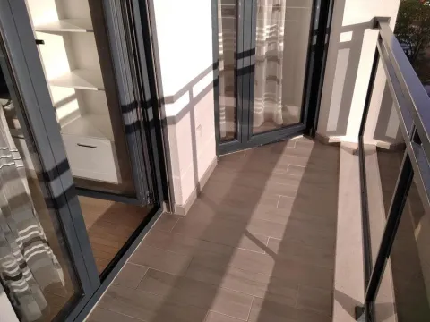 Izdavanje, dvosoban stan, 70m², Dalmatinska ulica, Podgorica - image 16